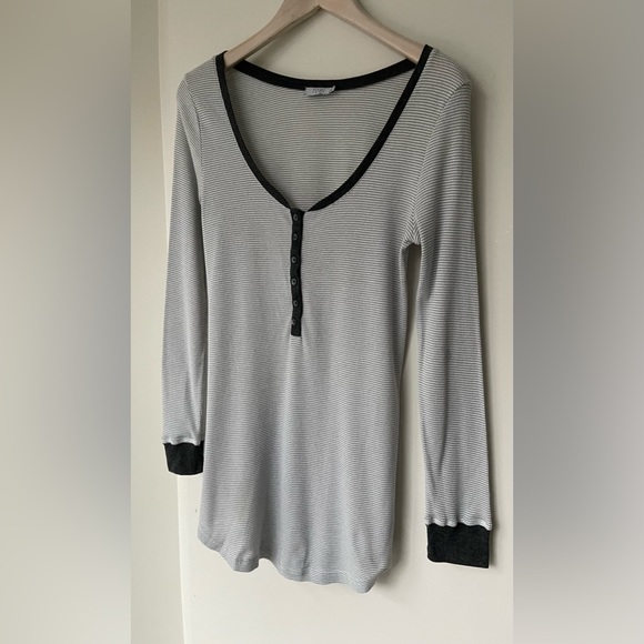 TOBI - Stay The Night Dress / Henley Sleep Shirt - Grey & White Stripe - Size M - Picture 4 of 4
